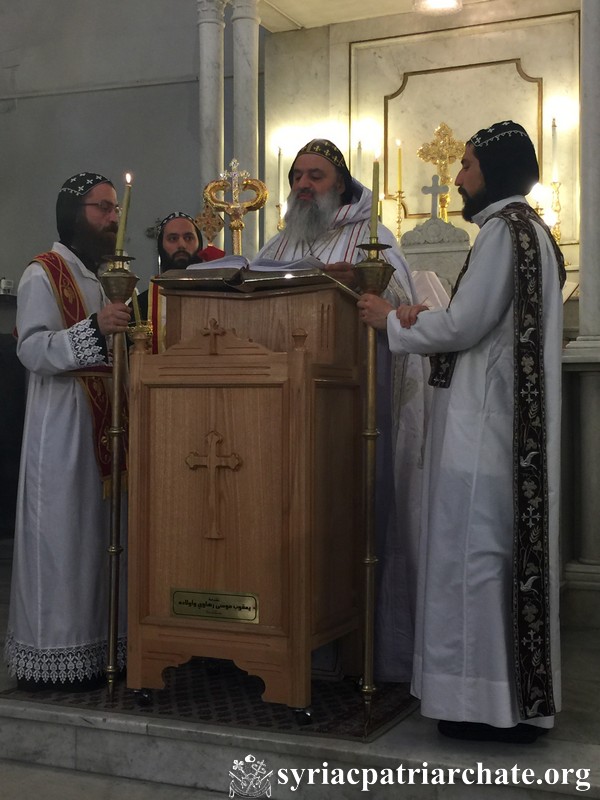 Holy Qurobo on Easter Sunday – Damascus